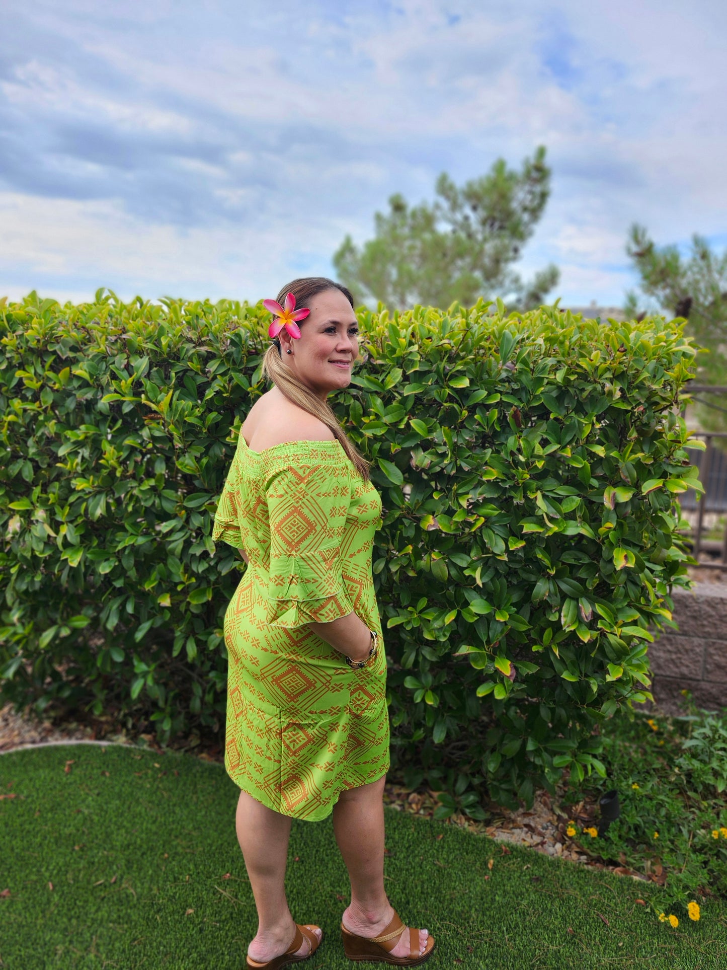 Gloria Off-Shoulder Malu Dress